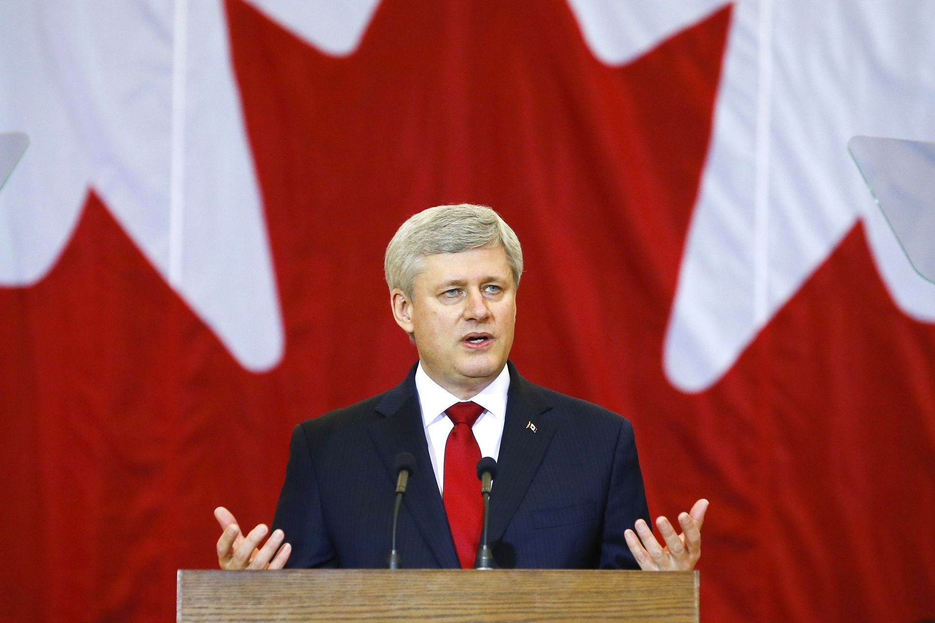 Stephen Harper makes thinly veiled critique of China in historic visit to Taiwan