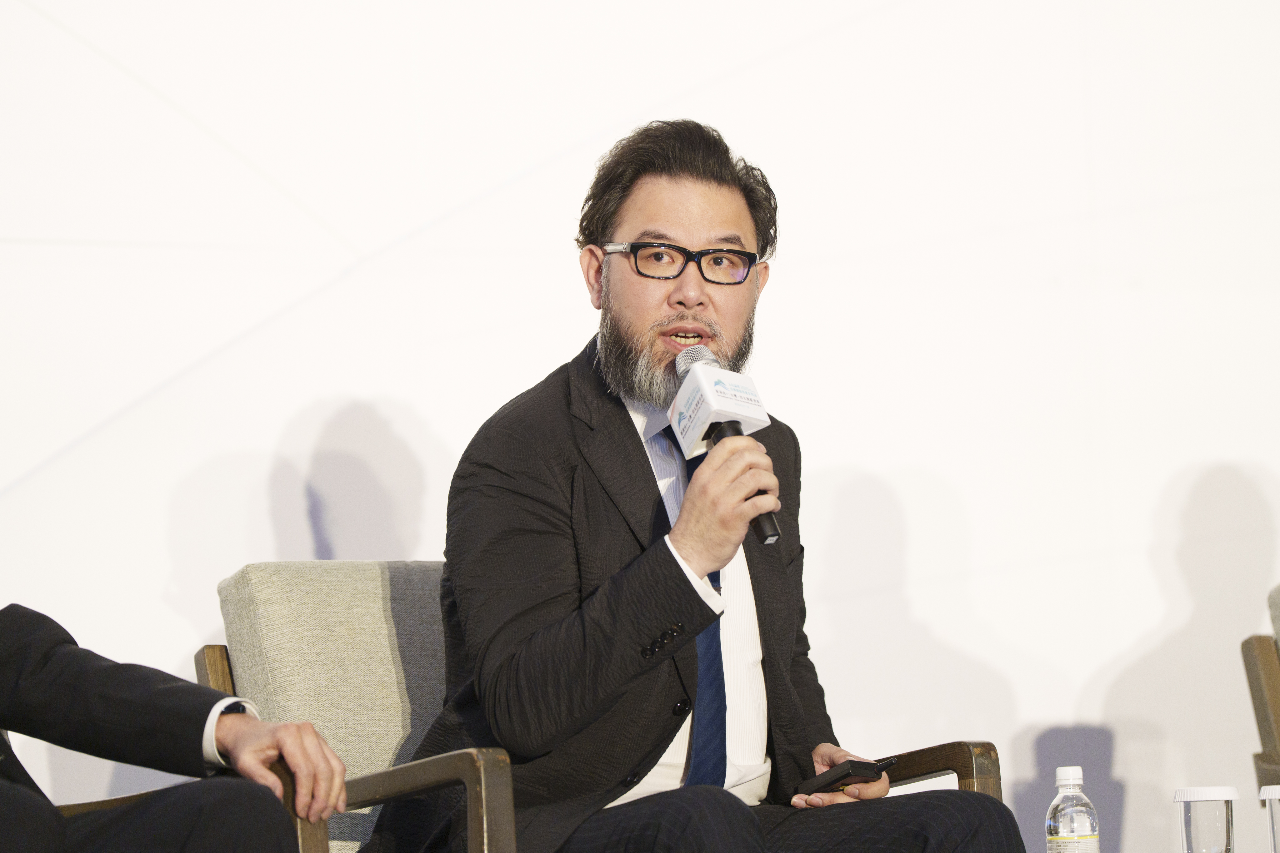 Panelist Mr. Patrick P. Chen, Chairman of the Taiwan Machine Tool & Accessory Builders’ Association (TMBA) gave remarks